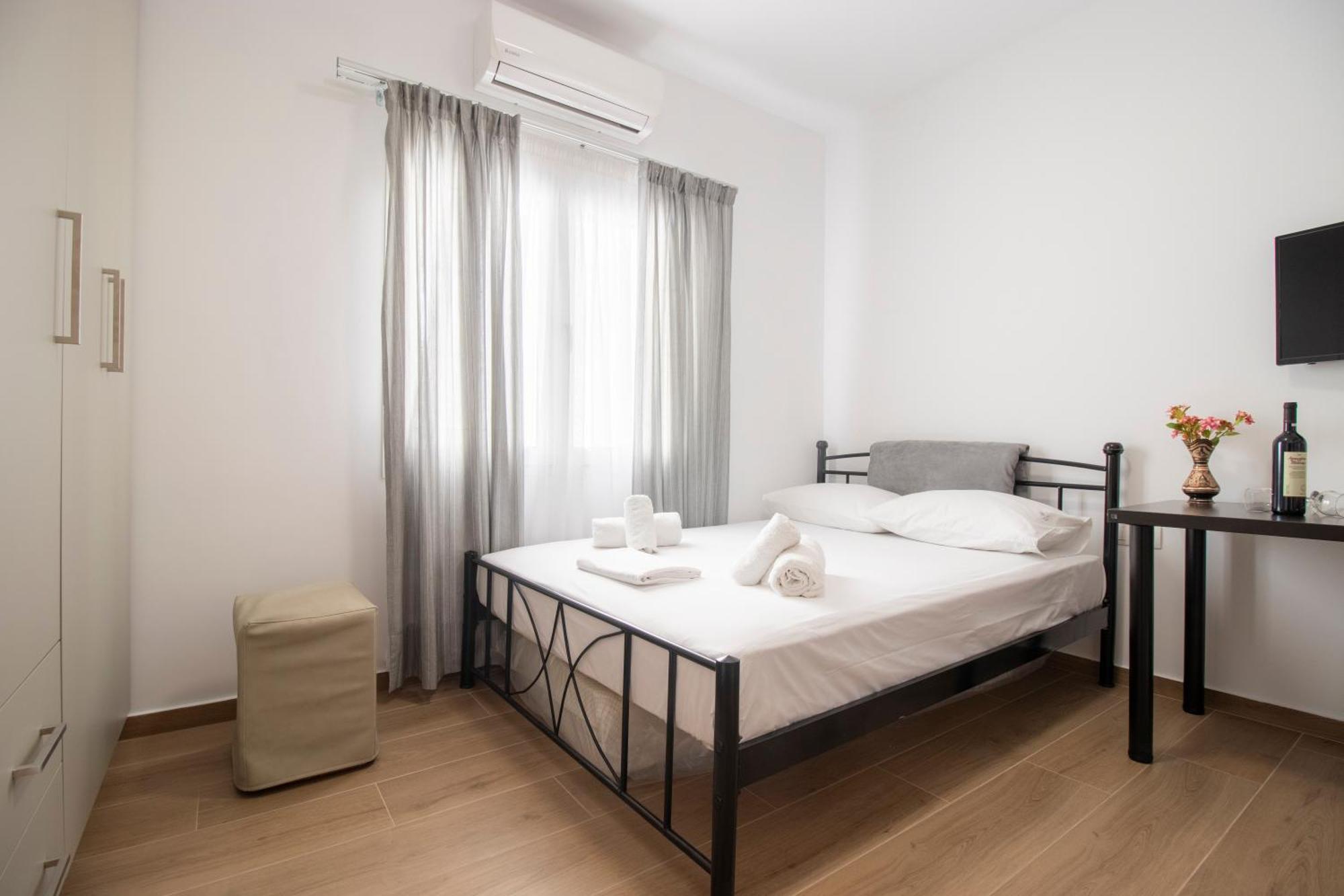 Central Park Urban Studios Heraklion  Exterior photo